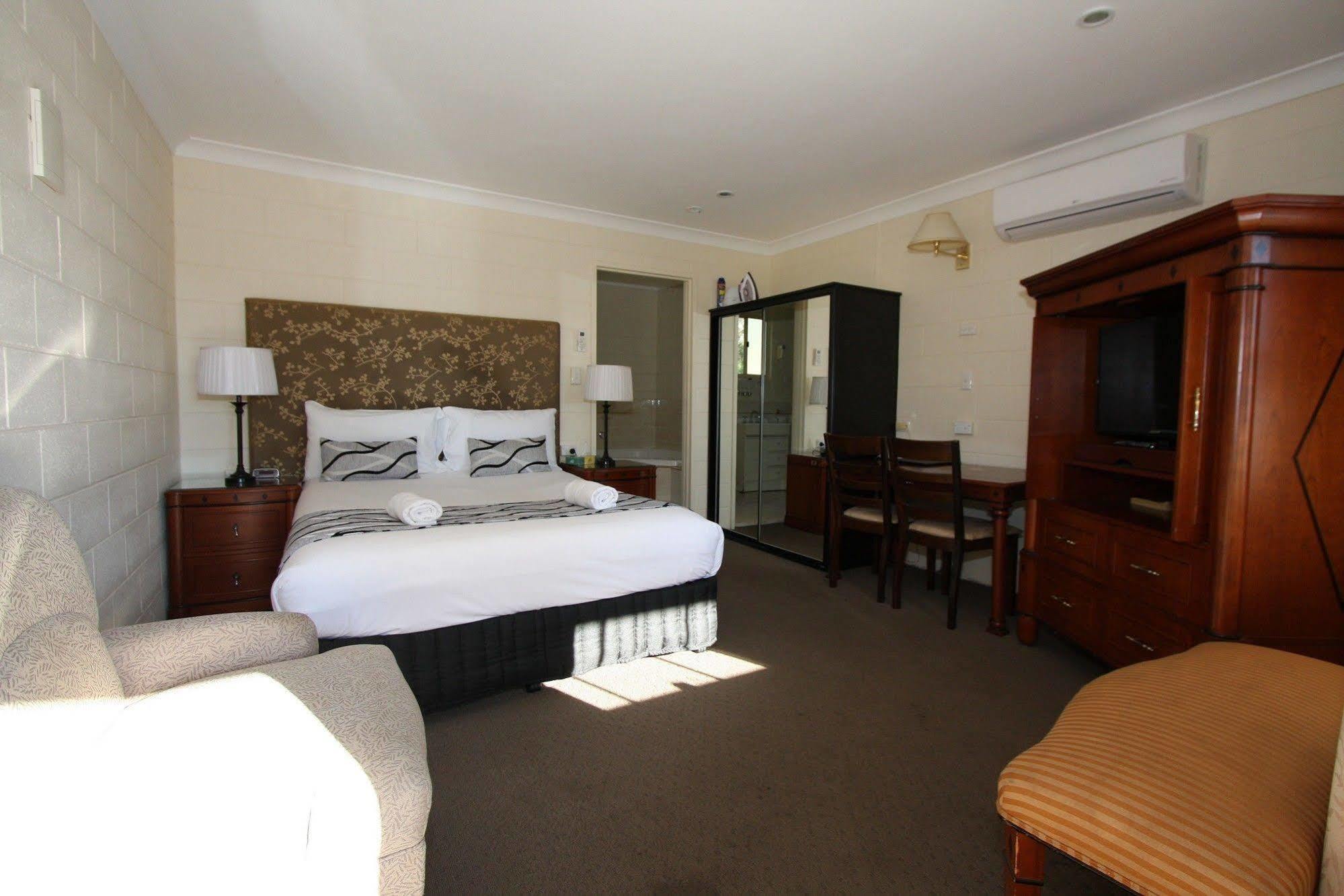 Picton Valley Motel Australia Bagian luar foto